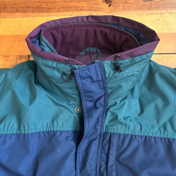 Quality Columbia Ski Jacket - Picture 3 of 7